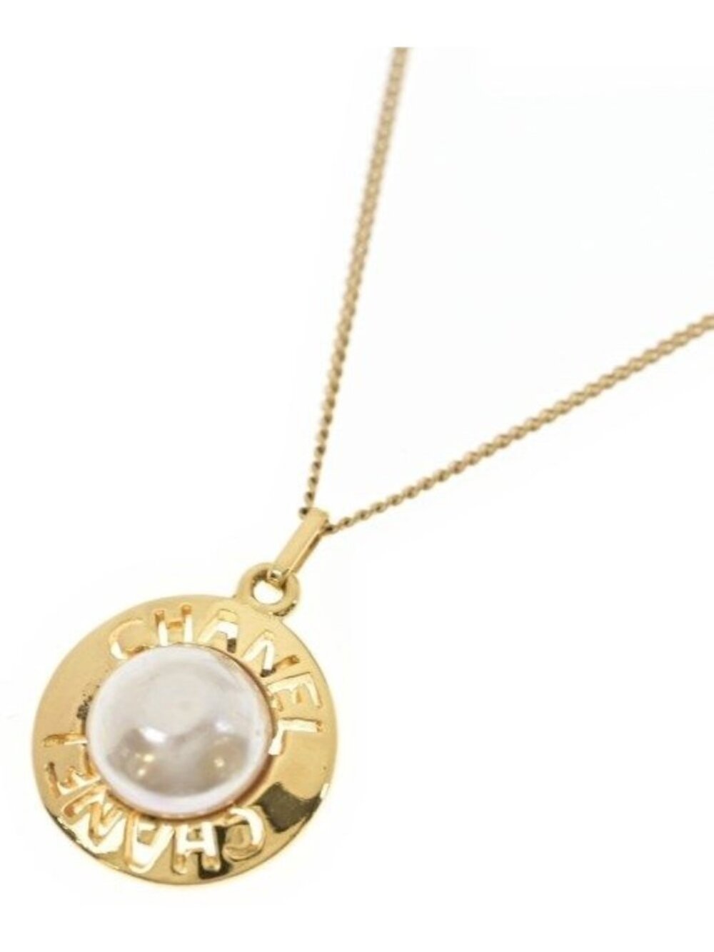 Chanel Vintage Necklace Pearl